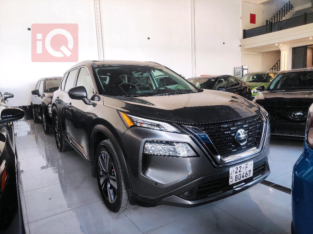 Nissan Rogue